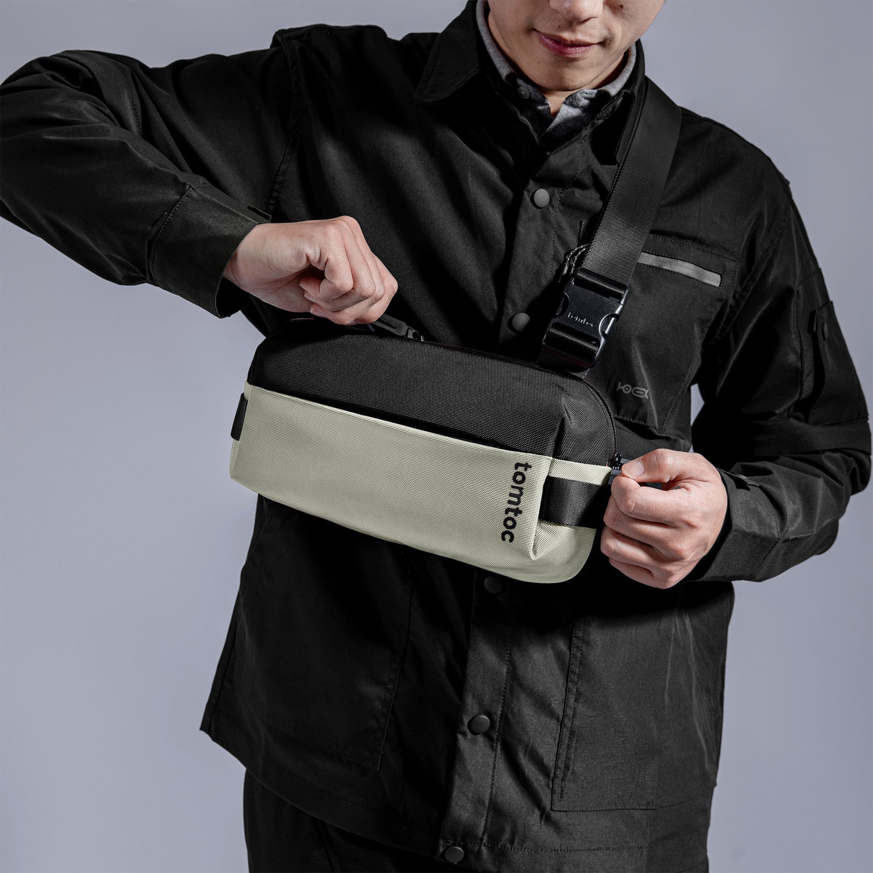 Explorer T21 EDC Sling Bag (S) - Light Gray