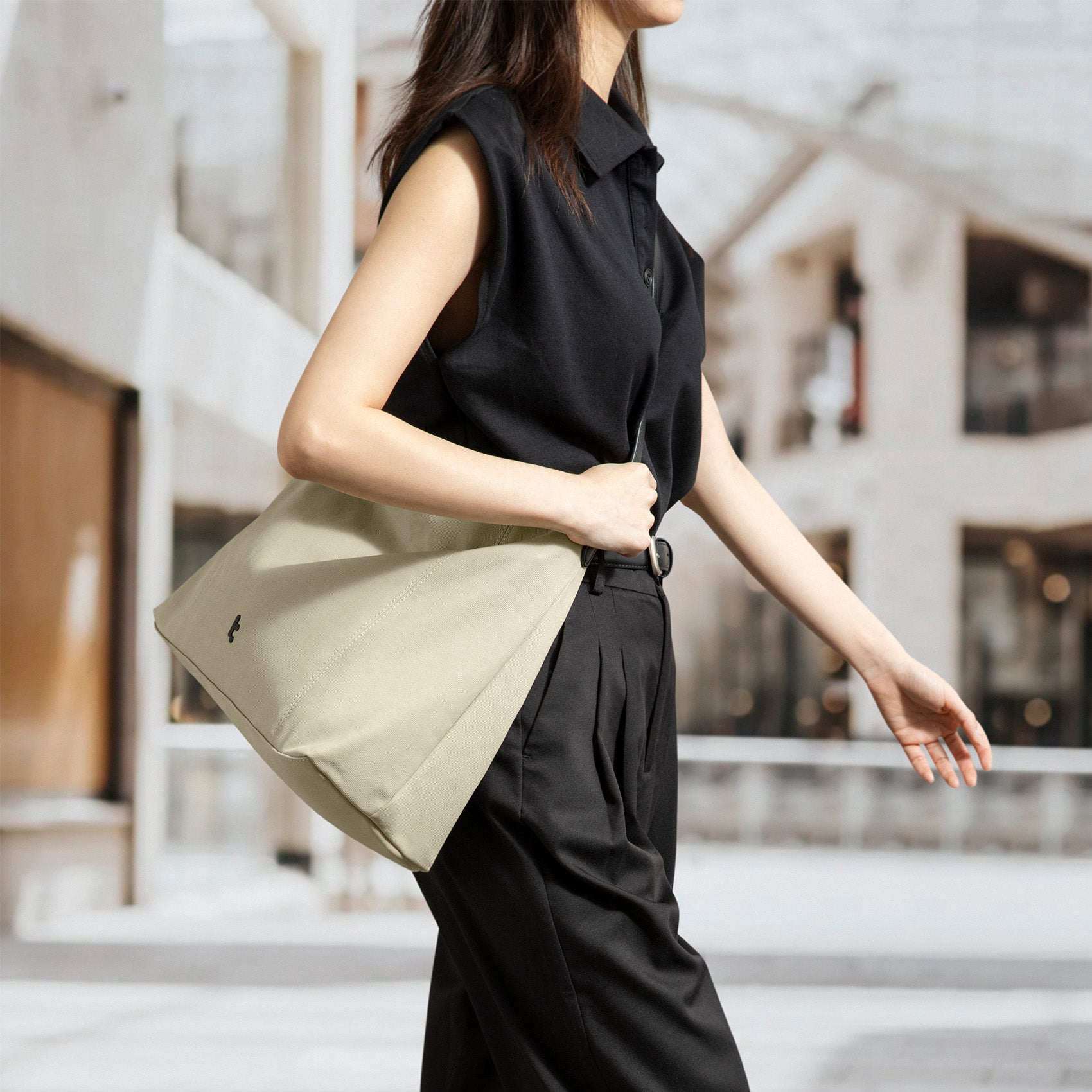 The-Her T28 Tote Bag 14" - Khaki