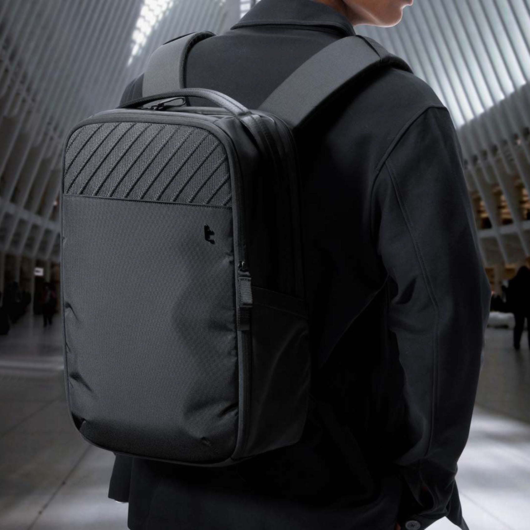 Voyage T50 Premium Backpack 20L - Black