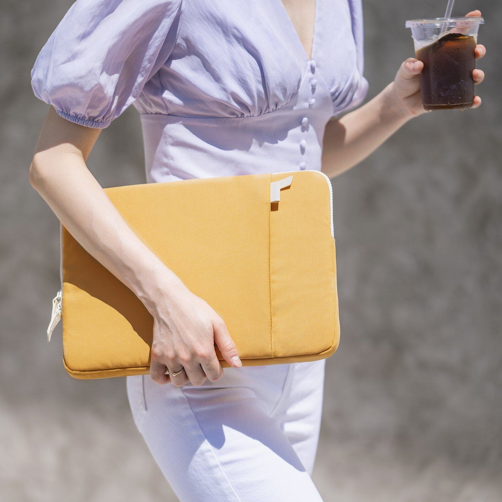 A23 13" Sleeve & Pouch - Yellow