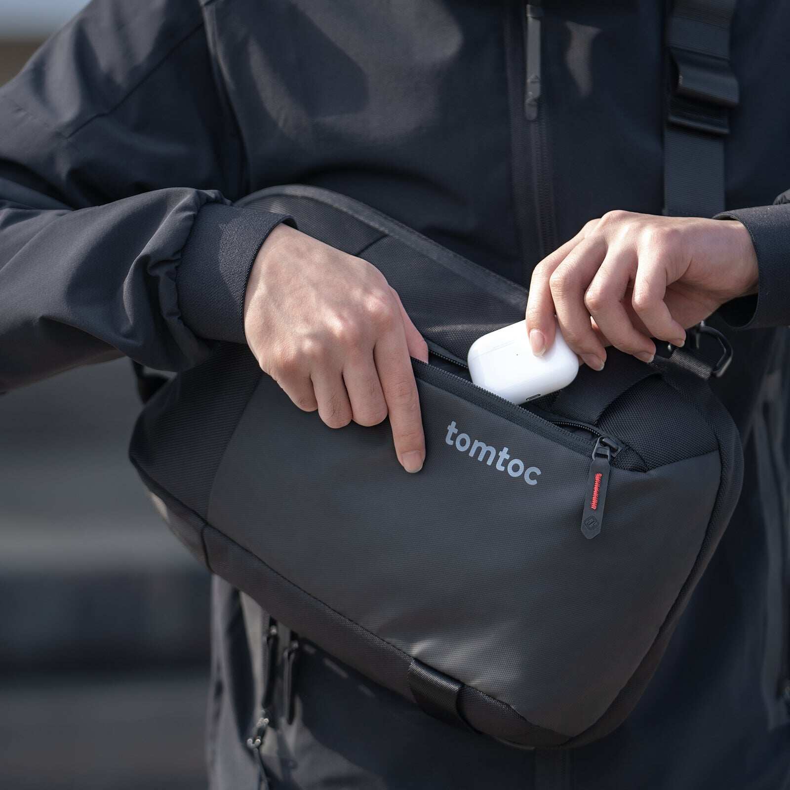 Explorer T24 Croxbody Bag 11" - Black