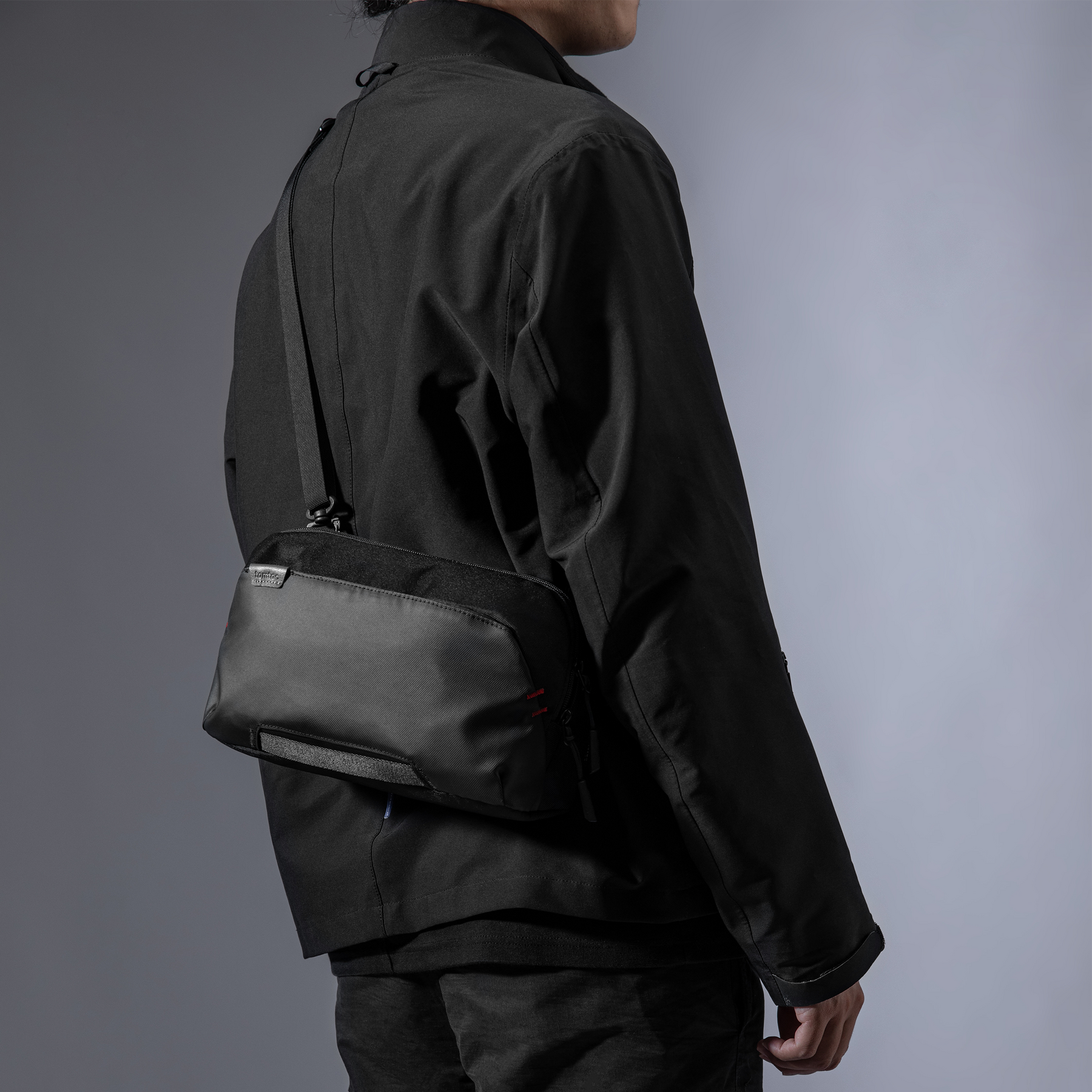 Arccos G42 NS Sling Bag  - Black
