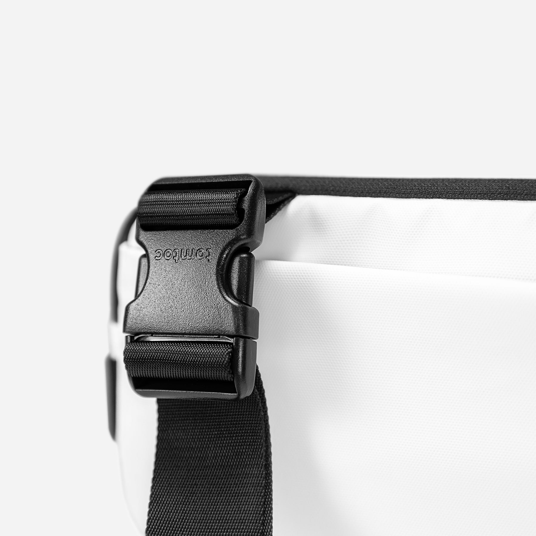 Explorer T21 EDC Sling Bag (S) - White