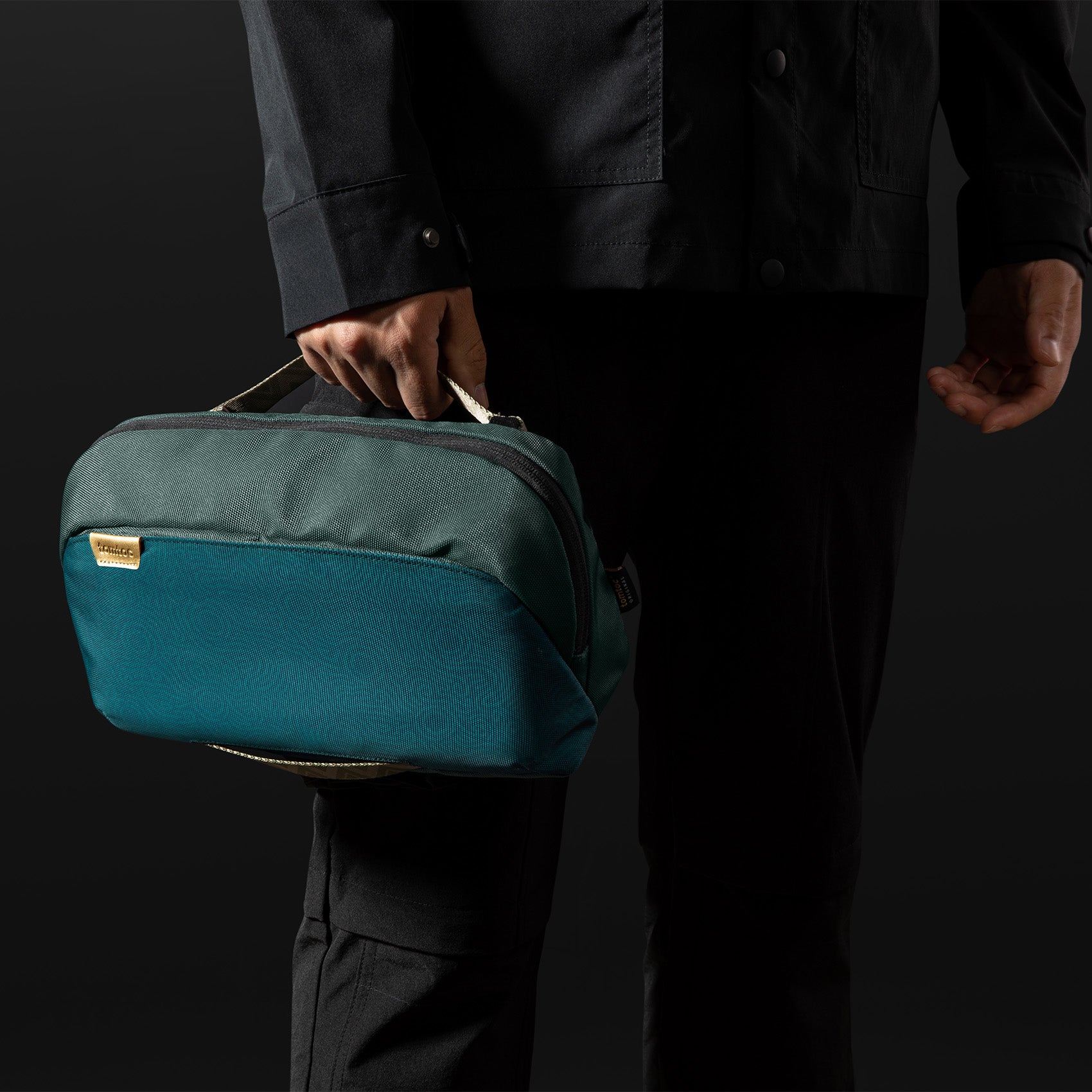 tomtoc G-Sling Crossbody Shoulder Bag / Crossbody Bag / Men Bag / Nintendo Switch Bag - Turquoise