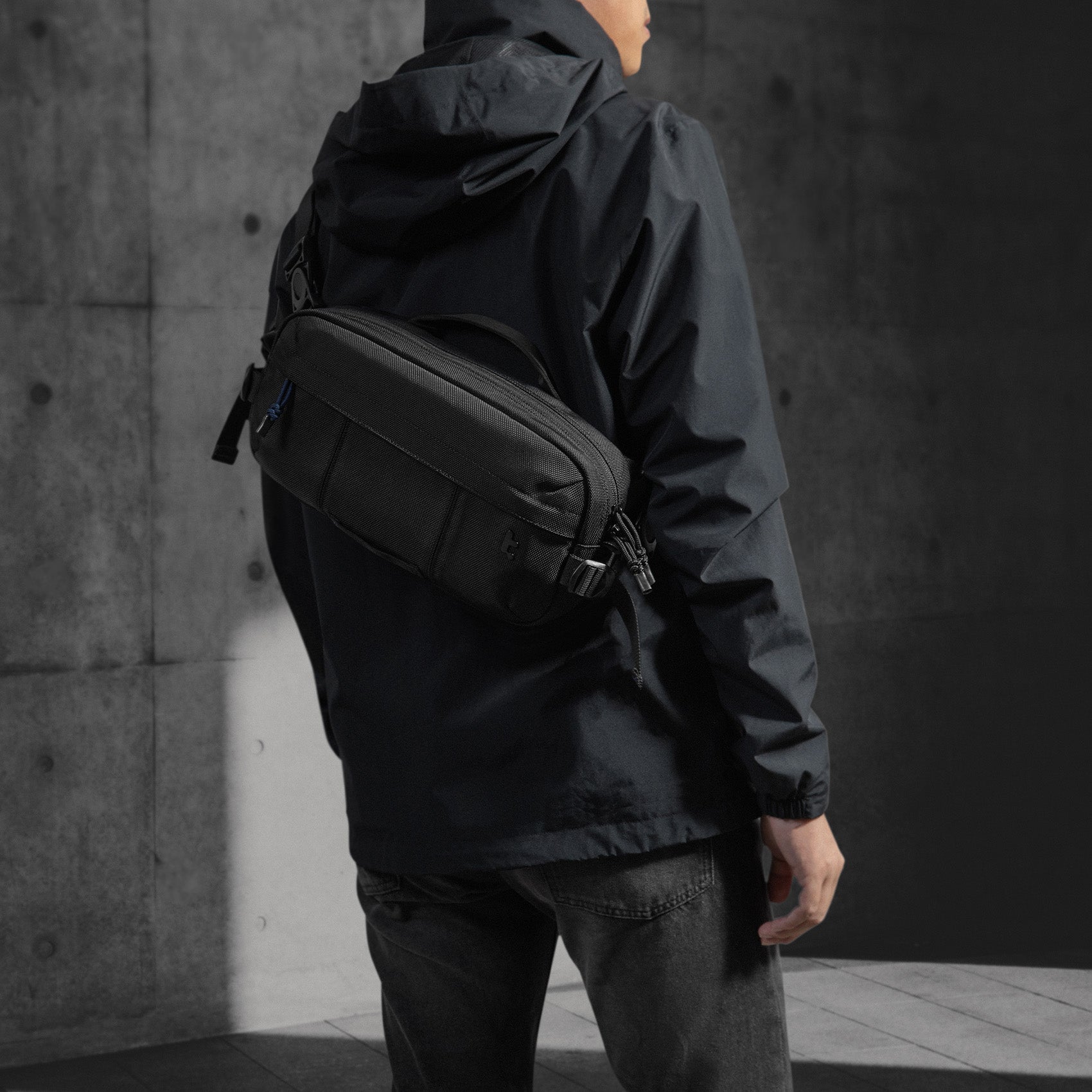 tomtoc Wander Daily Sling Bag / Shoulder Bag / Men Bag - Black