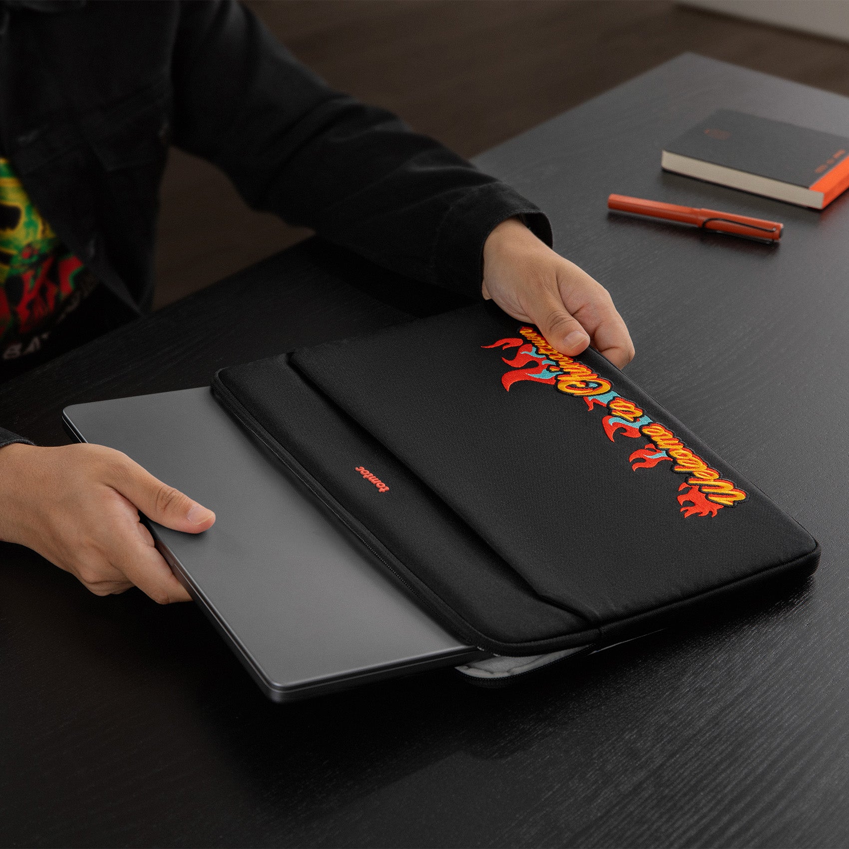 OCHM A18 Laptop Sleeve (Macbook) 14" - Black