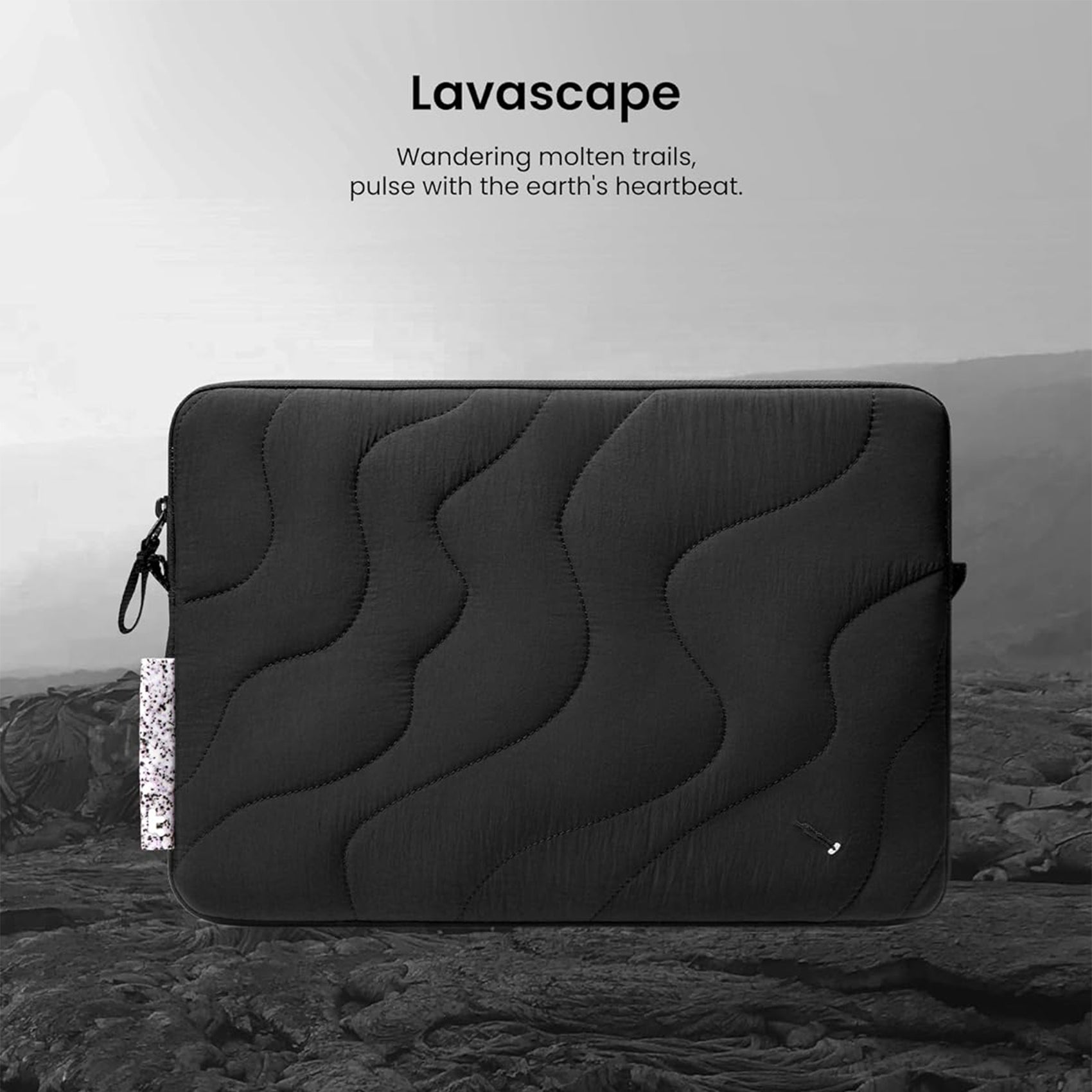 tomtoc 15 Inch 360 Protective Lightweight Puffy Laptop Sleeve / MacBook Sleeve - Lavascape