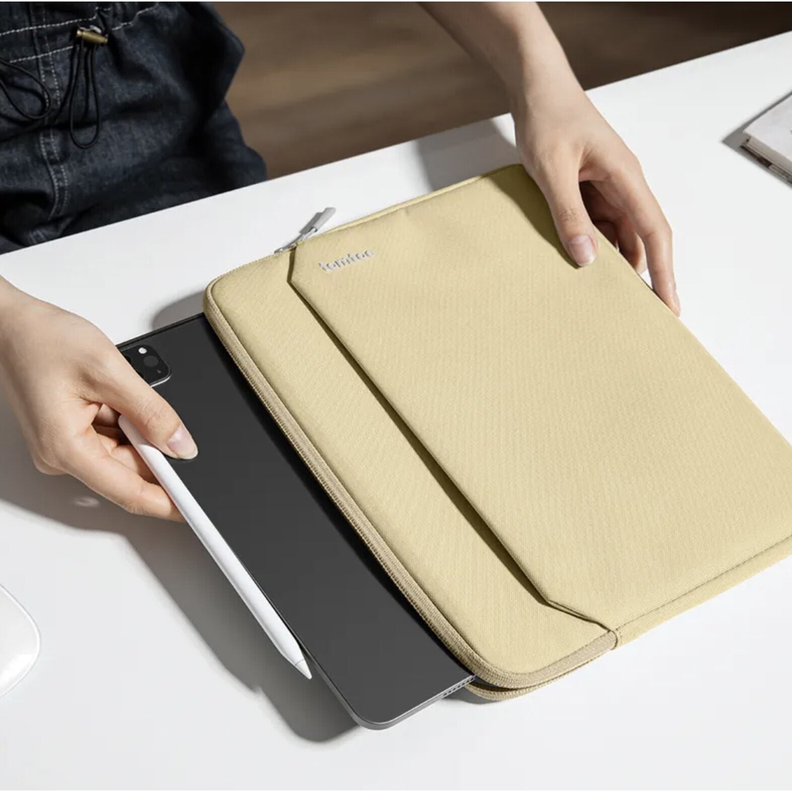 tomtoc 12.9 Inch Tablet Sleeve Bag - Khaki